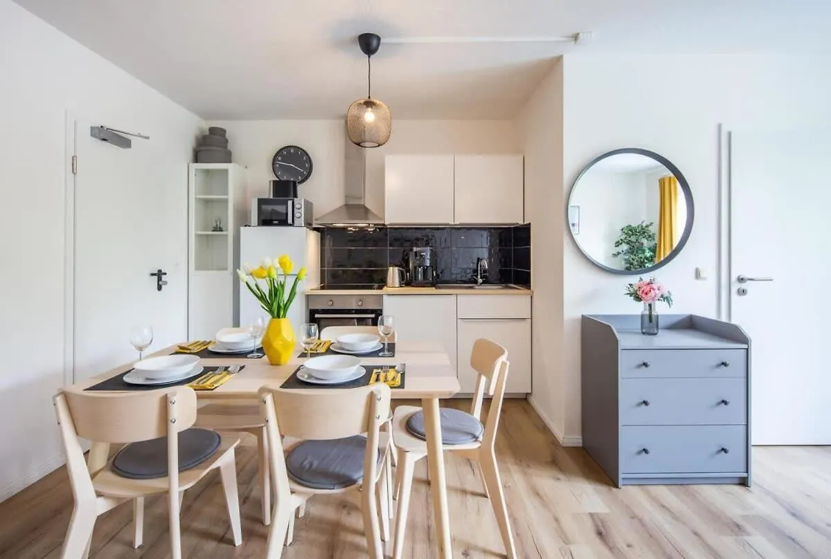 Apartment Schulterblatt-Apartments Hamburg Unit 3 For 5