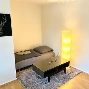 Schoene 2 Zimmer Im Zentrum Hamburgs Apartment